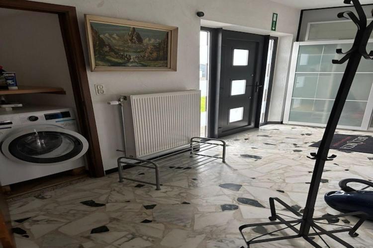 Sophisticated Holiday Home In Lierneux Near Forest Екстериор снимка