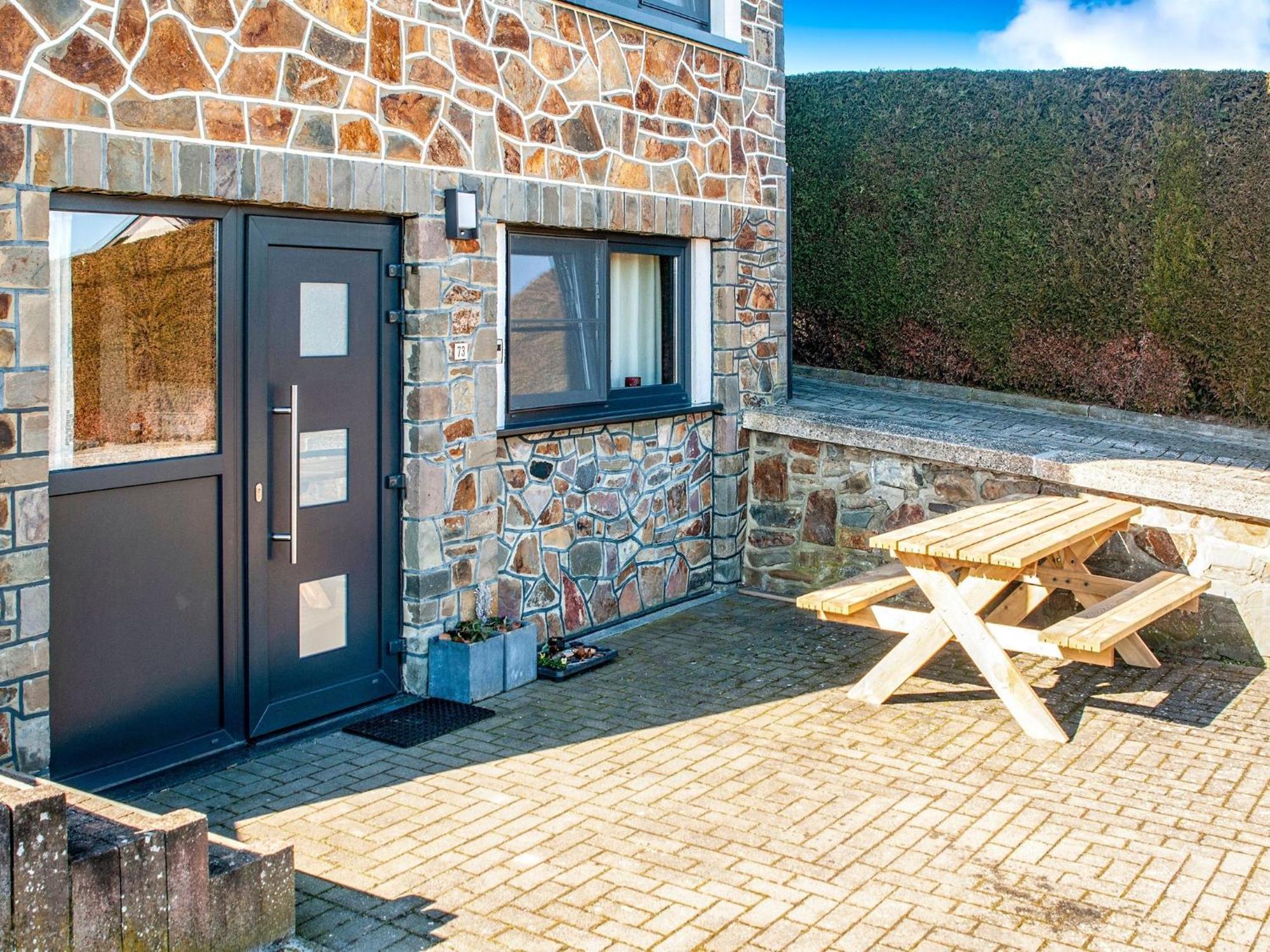 Sophisticated Holiday Home In Lierneux Near Forest Екстериор снимка